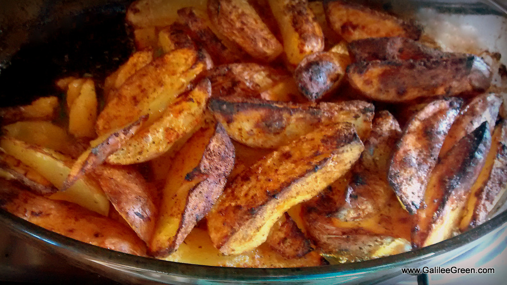 Israeli Spicy Roast Potatoes