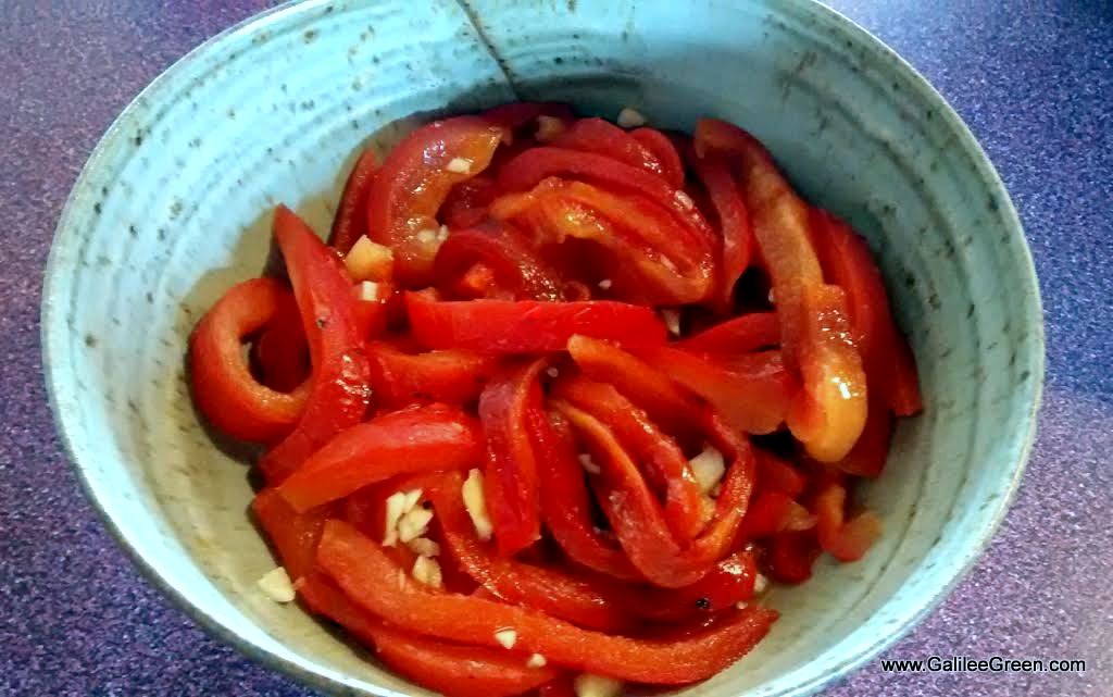 Roasted Red Pepper Salad