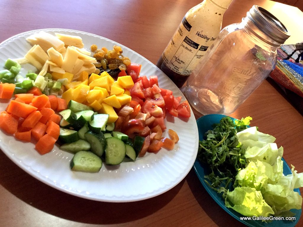 jar-salad-ingredients