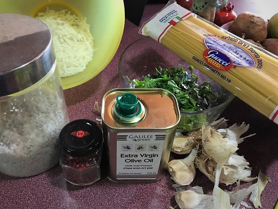 Garlic Pasta Ingredients