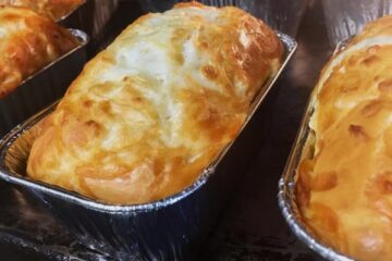 Nancy's KETO Pizza Bread with Cheese